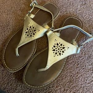 American Eagle sandals